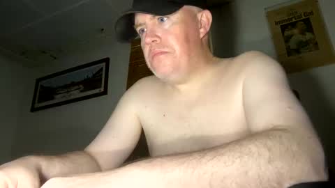 Snapshot of bostonirish45 chatting on April 16, 2026, 5:58 pm bostonirish45 online show from April 16, 2026, 5:58 pm