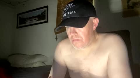 Snapshot of bostonirish45 chatting on April 29, 2026, 5:52 pm bostonirish45 online show from April 29, 2026, 5:52 pm