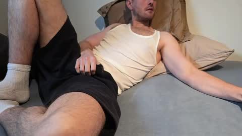 Snapshot of bottomtsinner chatting on May 2, 2026, 10:09 am bottomtsinner online show from May 2, 2026, 10:09 am