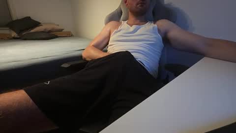 Snapshot of bottomtsinner chatting on July 2, 2026, 11:22 pm bottomtsinner online show from July 2, 2026, 11:22 pm