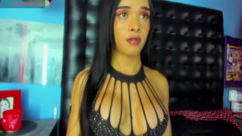 bouncing_bunnyxxx69 online show from June 14, 2026, 2:24 am
