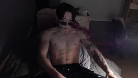 boxman556990 online show from February 8, 2025, 8:09 am