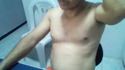 Snapshot of boy_fitbrutal chatting on June 9, 2026, 12:55 am boy_fitbrutal online show from June 9, 2026, 12:55 am