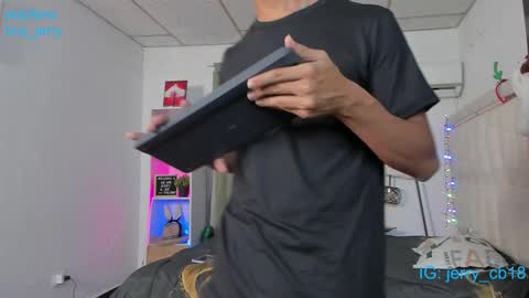 boy_jerry online show from December 15, 2025, 6:06 am