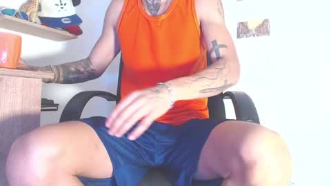 Snapshot of boy_master5 chatting on February 10, 2025, 11:04 am boy_master5 online show from February 10, 2025, 11:04 am