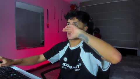 boy_nauthy online show from January 13, 2025, 3:12 am