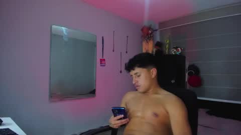 boy_nauthy online show from January 16, 2025, 5:21 am