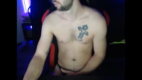 Snapshot of boy_t0y89 chatting on December 2, 2024, 6:09 am boy_t0y89 online show from December 2, 2024, 6:09 am