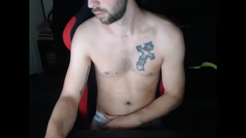 Snapshot of boy_t0y89 chatting on December 6, 2024, 6:37 am boy_t0y89 online show from December 6, 2024, 6:37 am