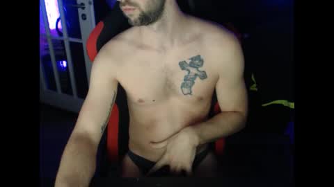 Snapshot of boy_t0y89 chatting on December 16, 2024, 6:16 pm boy_t0y89 online show from December 16, 2024, 6:16 pm