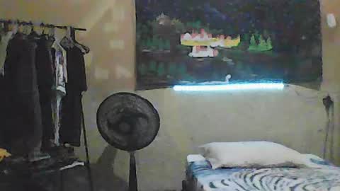 Snapshot of boy_tatto77 chatting on June 7, 2026, 5:22 am boy_tatto77 online show from June 7, 2026, 5:22 am