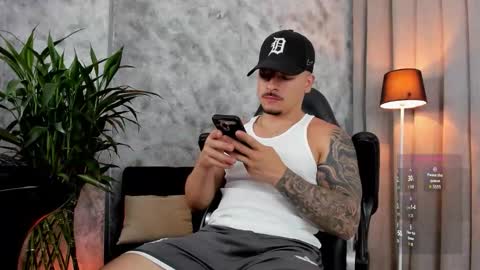 boyc02_ online show from March 20, 2026, 1:32 am