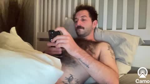 boyfriend_shrapnel online show from September 10, 2025, 7:52 am