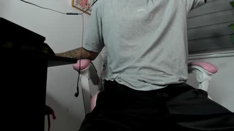 Snapshot of boyhornysex55 chatting on November 2, 2025, 10:34 pm boyhornysex55 online show from November 2, 2025, 10:34 pm