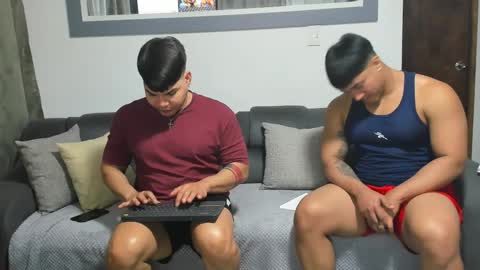 Snapshot of boys_blackandwhite chatting on February 1, 2025, 3:19 am boys_blackandwhite online show from February 1, 2025, 3:19 am