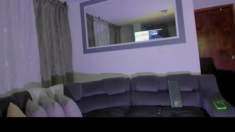 Snapshot of boys_blackandwhite chatting on January 9, 2026, 11:17 pm boys_blackandwhite online show from January 9, 2026, 11:17 pm