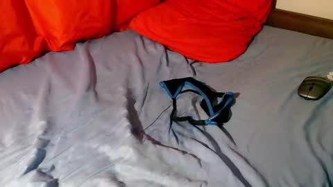 boys_dont_cryy online show from June 9, 2026, 11:49 pm