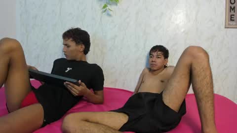 ALEX - TAYLER  -MIKE online show from April 15, 2026, 1:12 am