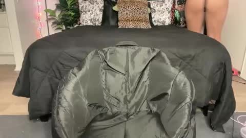 Puddin online show from December 16, 2025, 4:17 am