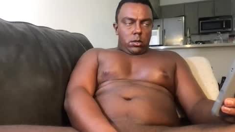 boytoy298812 online show from June 20, 2026, 8:28 am