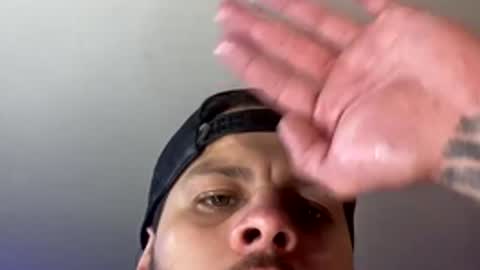 Snapshot of boyxxsexx69 chatting on April 19, 2026, 10:34 pm Mateo online show from April 19, 2026, 10:34 pm