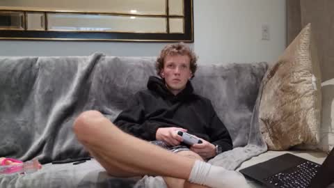 Boyyhb online show from December 21, 2025, 1:35 am