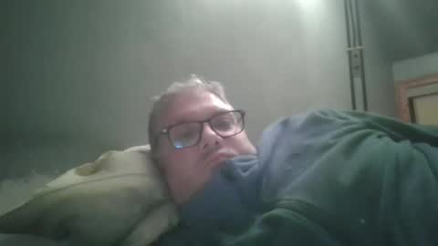 bozo81 online show from September 30, 2025, 12:26 am