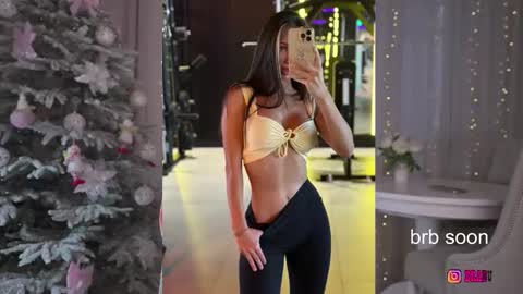 Lana  online show from January 8, 2026, 3:42 am