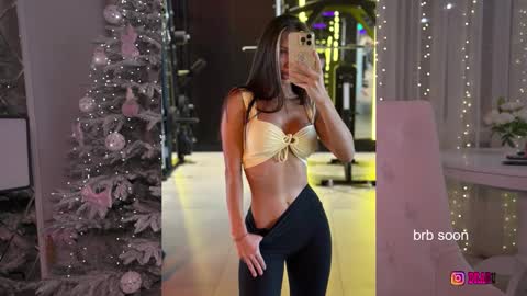 Lana  online show from January 11, 2026, 11:10 pm