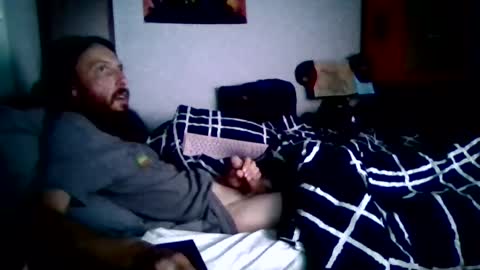 Snapshot of brad1989musiclife chatting on July 14, 2026, 5:01 am GuitarBrad1989 online show from July 14, 2026, 5:01 am