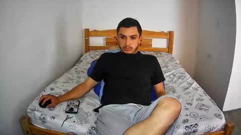 Snapshot of brad_hot6 chatting on November 23, 2025, 4:51 pm brad online show from November 23, 2025, 4:51 pm