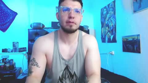 brad hot boy online show from November 8, 2025, 2:28 pm