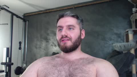 ask me online show from December 21, 2024, 4:46 pm