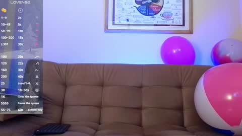 Bradley Colton Independ Model online show from December 30, 2024, 2:40 pm