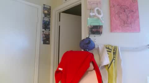 i am a naughty jedi knight online show from April 15, 2026, 11:49 pm