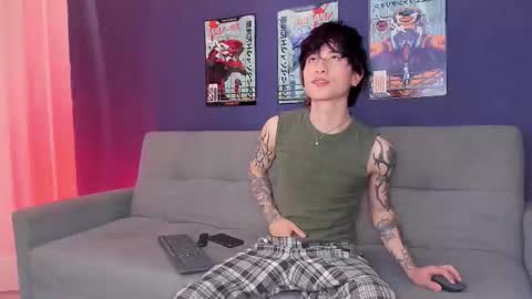 Brand online show from December 15, 2025, 11:53 pm