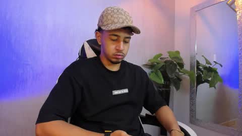 Snapshot of brand_collins chatting on March 13, 2026, 11:39 am Brand online show from March 13, 2026, 11:39 am