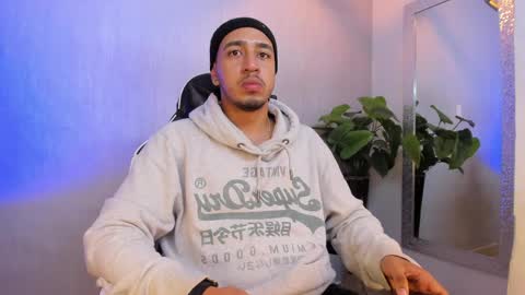 Snapshot of brand_collins chatting on March 29, 2026, 4:12 am Brand online show from March 29, 2026, 4:12 am