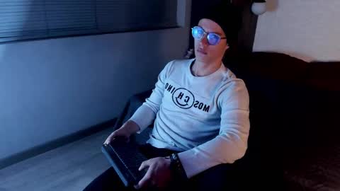 brandon_starkk online show from February 10, 2026, 11:36 am
