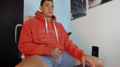 Snapshot of brandonlavitt chatting on October 14, 2025, 12:28 pm Brandon Lavitt online show from October 14, 2025, 12:28 pm