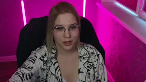 Belle  online show from January 20, 2025, 6:21 am