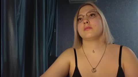 Belle  online show from March 20, 2026, 2:22 pm