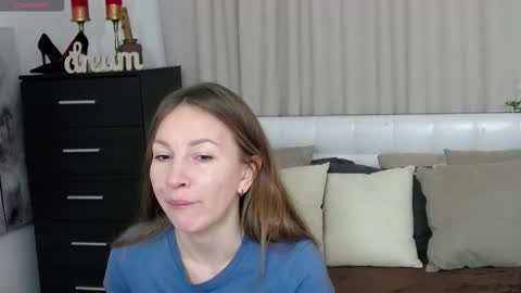 Snapshot of brandy_gem chatting on March 23, 2026, 7:34 am Brandy Gem online show from March 23, 2026, 7:34 am