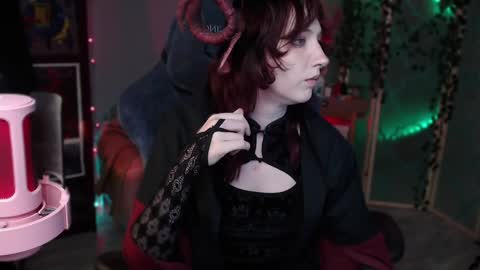 Snapshot of brandy_queen chatting on February 1, 2025, 3:39 pm Aurorabut ur dad just calls me Rory online show from February 1, 2025, 3:39 pm