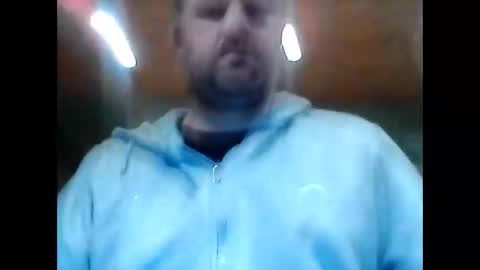 Snapshot of brasso1982 chatting on October 14, 2025, 7:03 pm willywinker online show from October 14, 2025, 7:03 pm