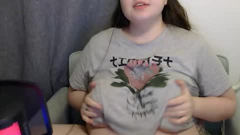 Snapshot of brattyprincess_emma chatting on February 14, 2026, 9:00 pm Emma online show from February 14, 2026, 9:00 pm