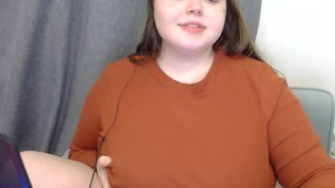 Snapshot of brattyprincess_emma chatting on February 21, 2026, 5:25 pm Emma online show from February 21, 2026, 5:25 pm