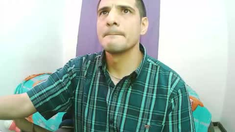 Braulio  online show from November 17, 2025, 1:33 am