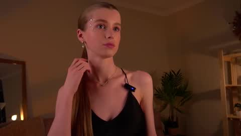 Eli online show from March 7, 2025, 8:33 pm