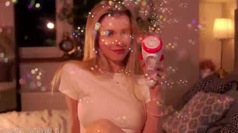 Eli online show from September 12, 2025, 7:14 pm